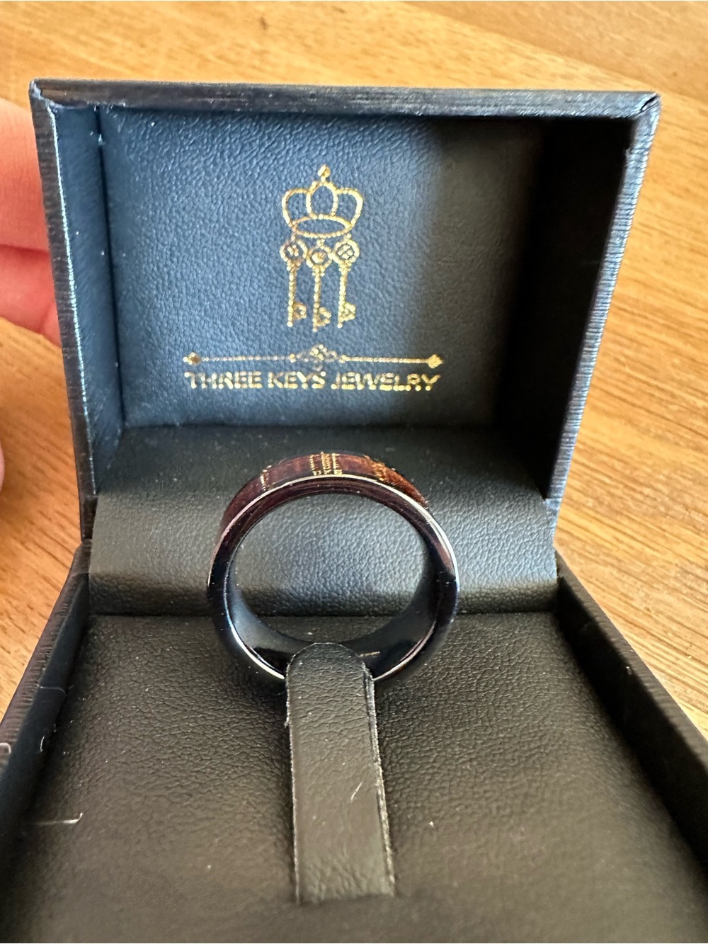 Black Men's Band Ring
